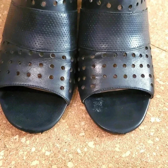 Johnston & Murphy women's peep toe wedge heels size 8.5 - Picture 4 of 8